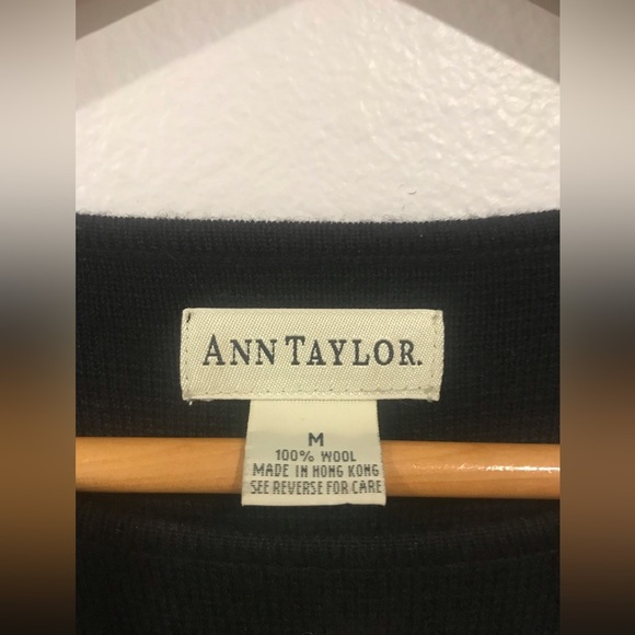 Ann Taylor Womes Classic Black Dress 100% Wool Size M Size M - Picture 2 of 7